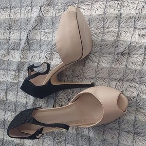 BCBGeneration open toe heels size 10